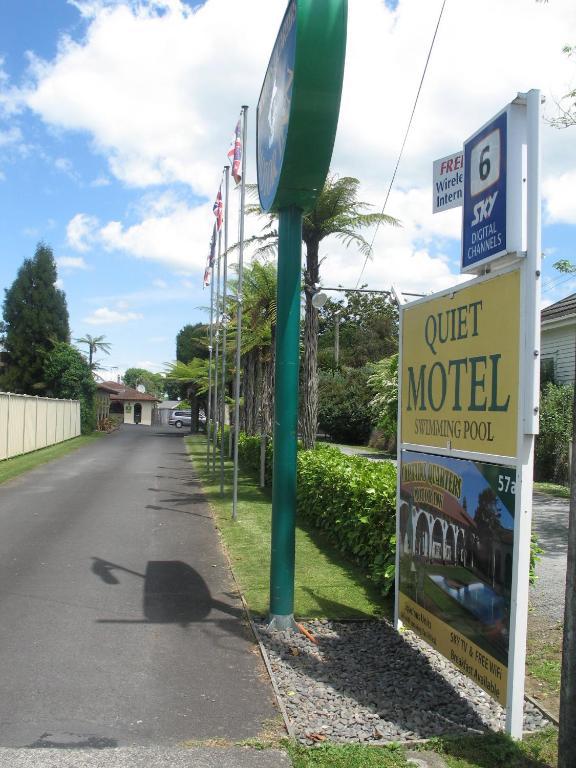 Captains Quarters Motor Inn Cambridge Exterior photo